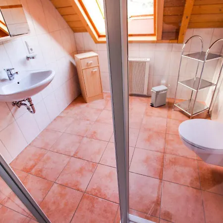 Lejlighed Spacious In With Balcony *